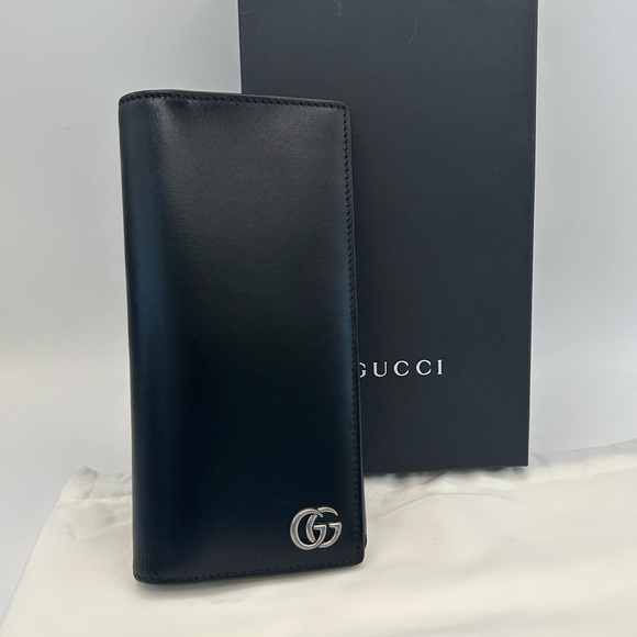 Gucci Handbags - Gucci Black Leather Wallet